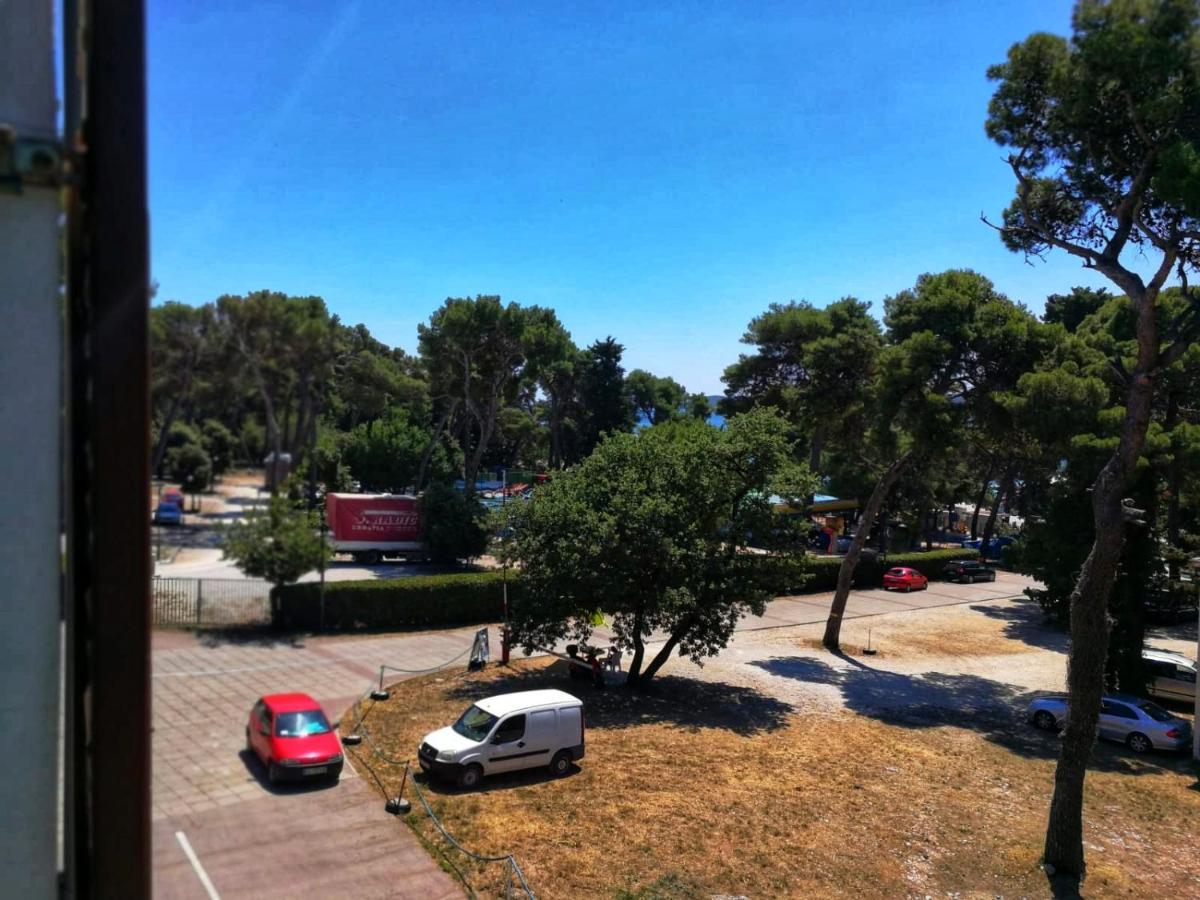 Apartmani Leon Biograd Na Moru Exterior photo